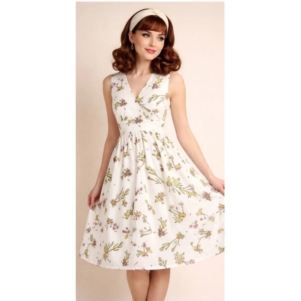 Modcloth EUC Women's "Taming The Wild West" Botanical Cactus Print Dress Size S